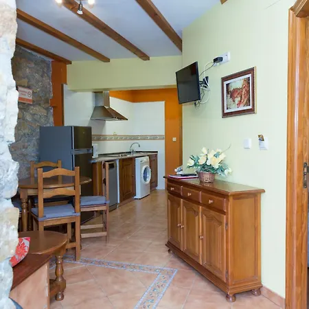 Viviendas Rurales Fuente Domingo 산틸라나델마르