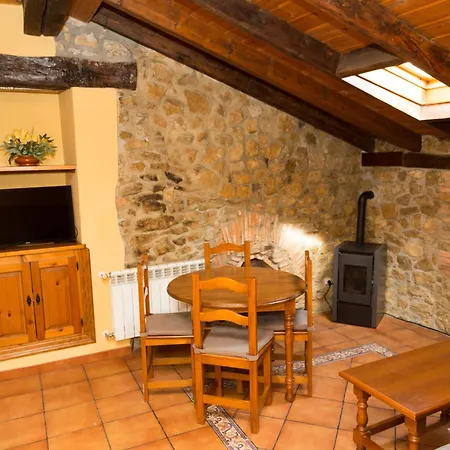 Viviendas Rurales Fuente Domingo *