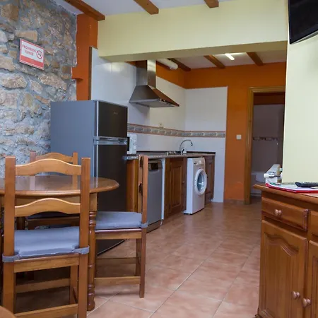 Viviendas Rurales Fuente Domingo Apartment