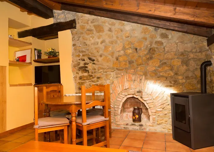 Viviendas Rurales Fuente Domingo 산틸라나델마르