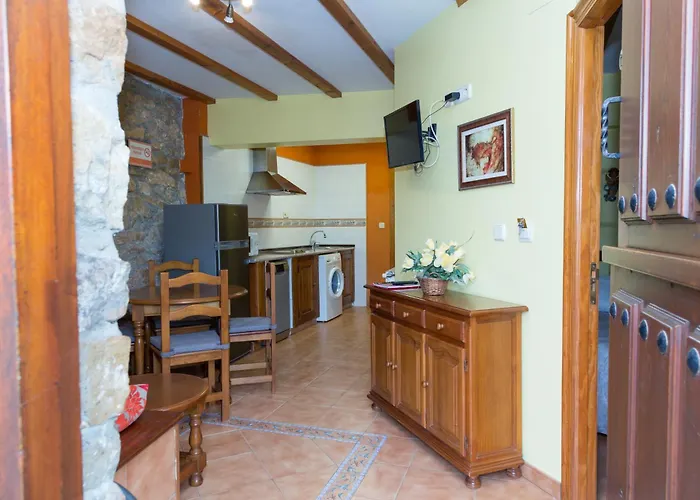 Viviendas Rurales Fuente Domingo Santillana del Mar