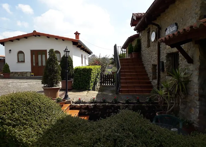 Viviendas Rurales Fuente Domingo Santillana del Mar