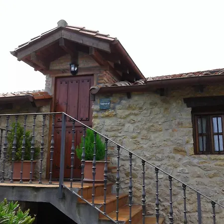 Viviendas Rurales Fuente Domingo *