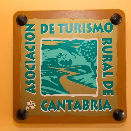 Viviendas Rurales Fuente Domingo Apartment