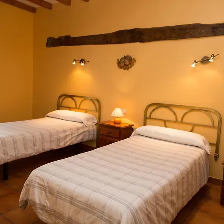 Viviendas Rurales Fuente Domingo Apartment