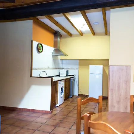 Viviendas Rurales Fuente Domingo Apartment *