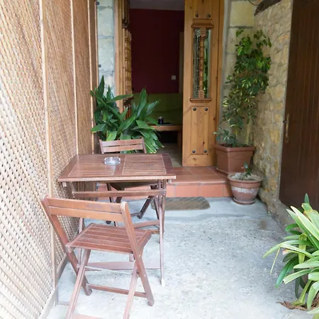 Viviendas Rurales Fuente Domingo Apartment Santillana del Mar