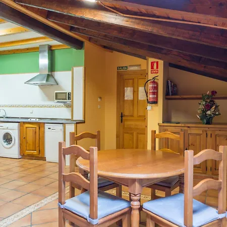 Apartman Viviendas Rurales Fuente Domingo Santillana del Mar