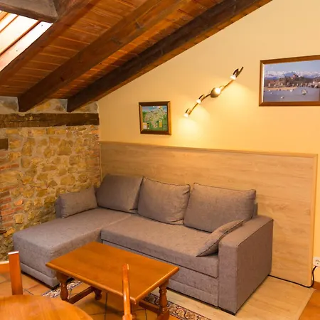 Viviendas Rurales Fuente Domingo Apartment
