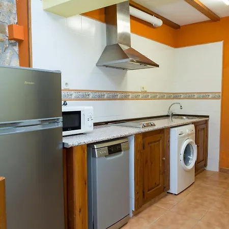 Apartman Viviendas Rurales Fuente Domingo Santillana del Mar