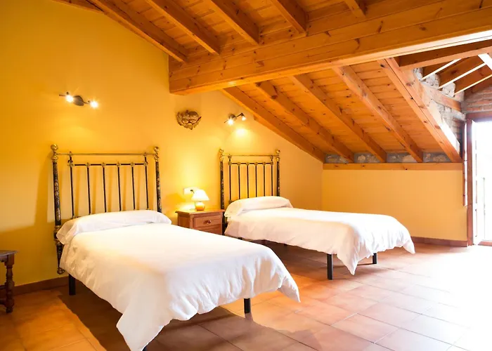 Viviendas Rurales Fuente Domingo *