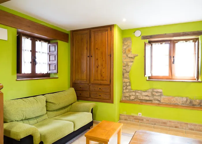 Viviendas Rurales Fuente Domingo 桑提亚纳德玛