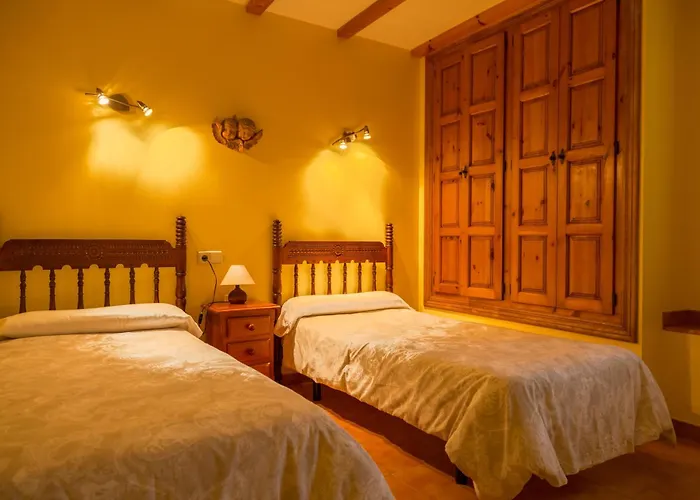 Viviendas Rurales Fuente Domingo *